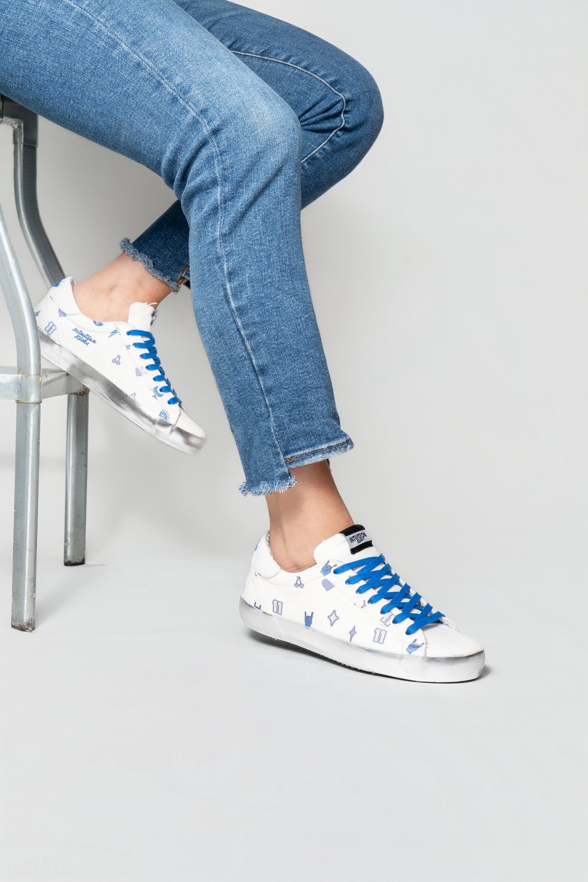 Fiducia Blue Low Top Sneakers