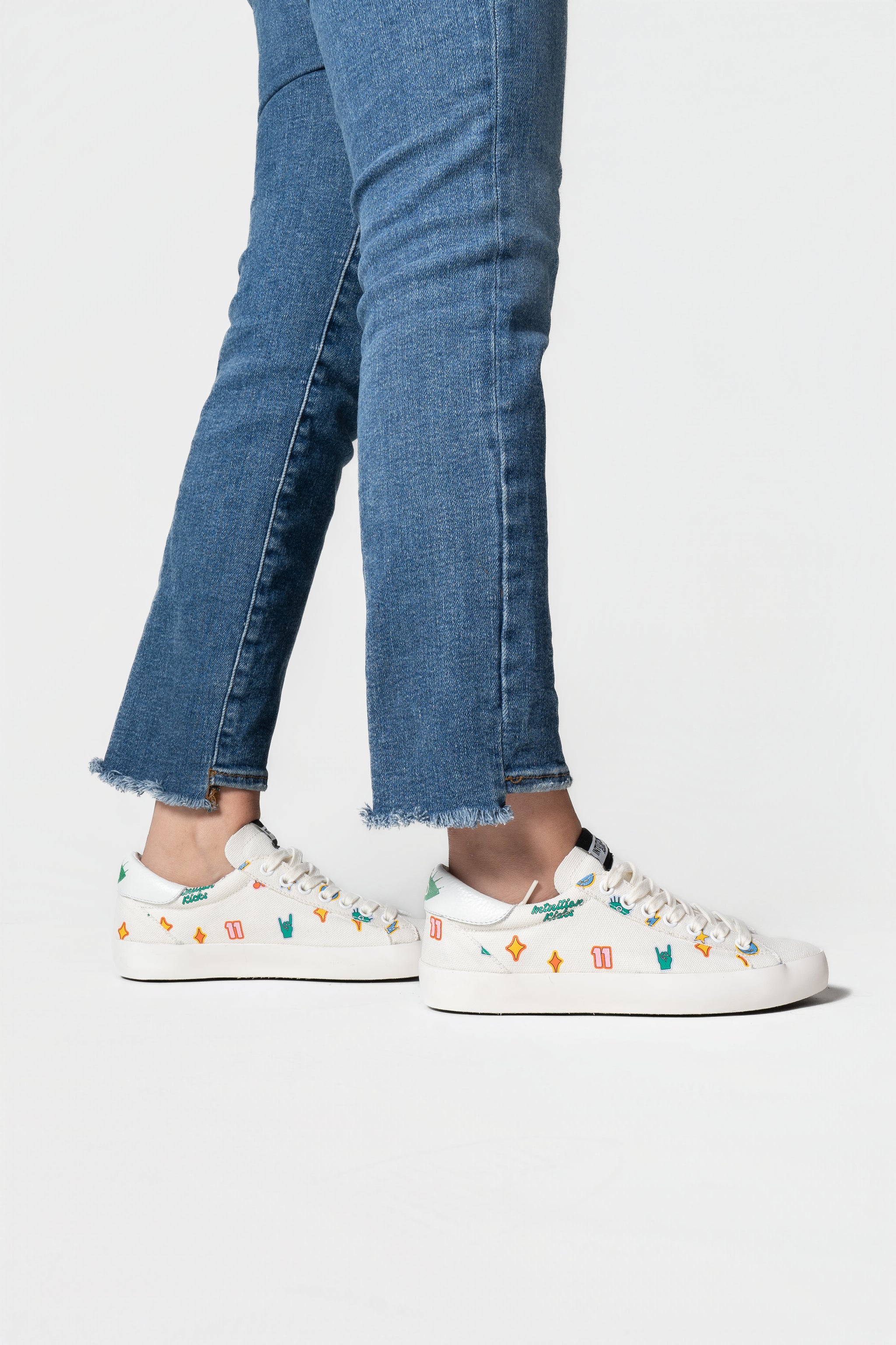 Fiducia White Low Top Sneaker