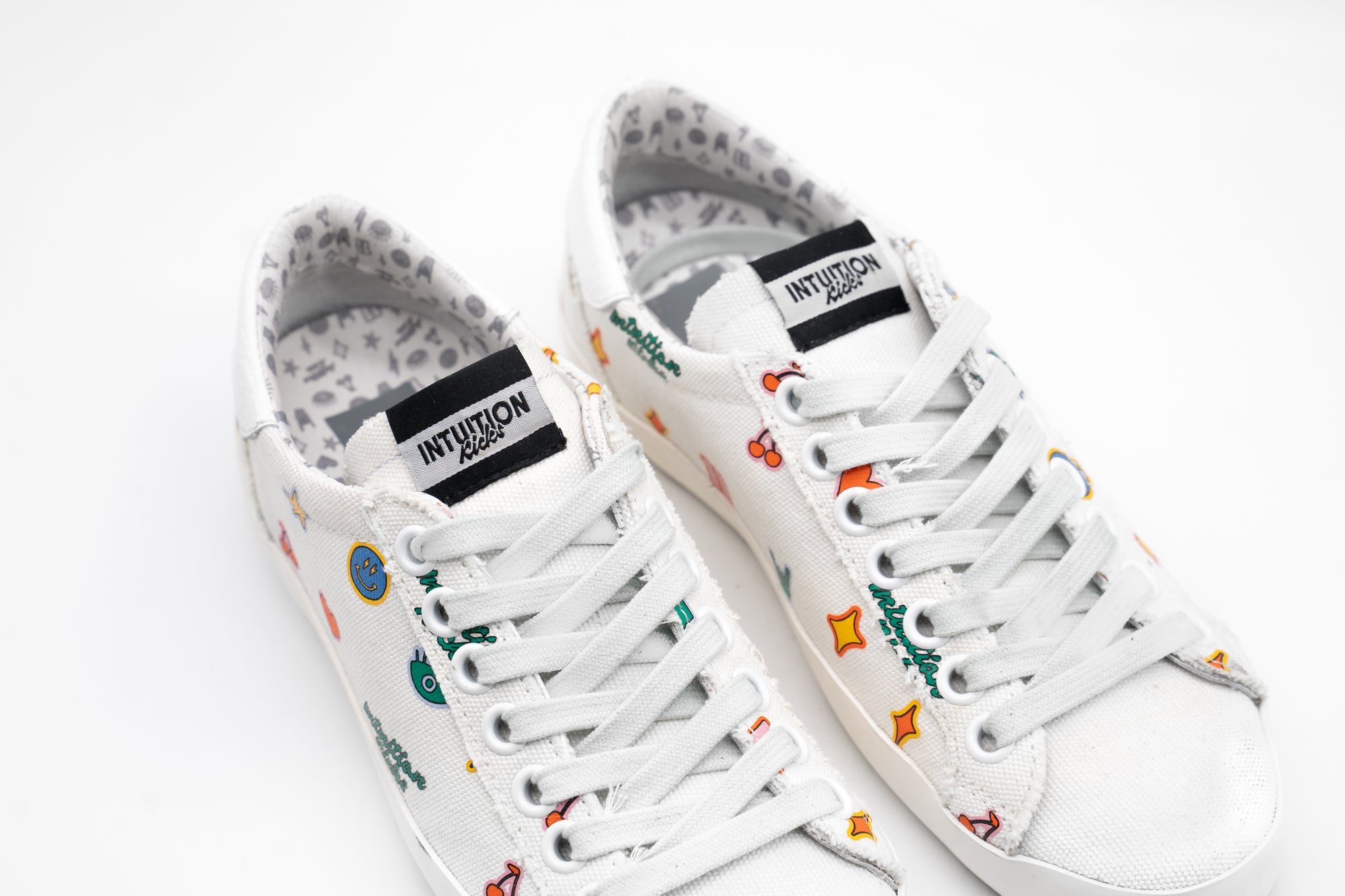 Fiducia White
