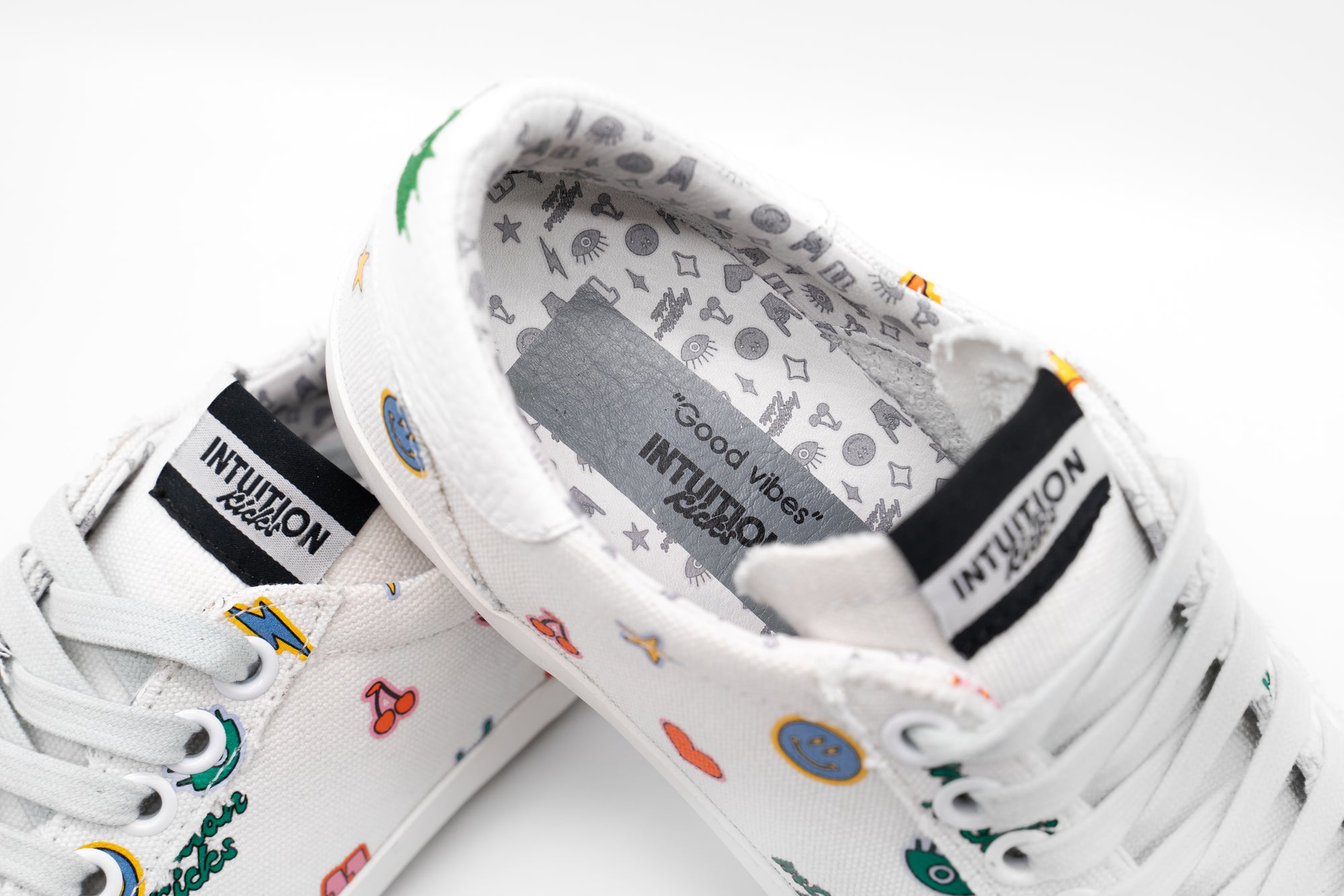 Fiducia White